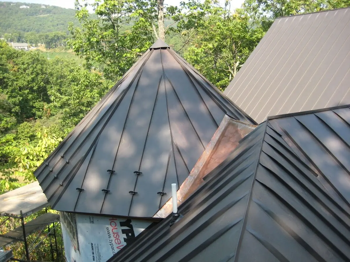 Professional Roof Tarp Installation by Craftsman Roofing in Bethel